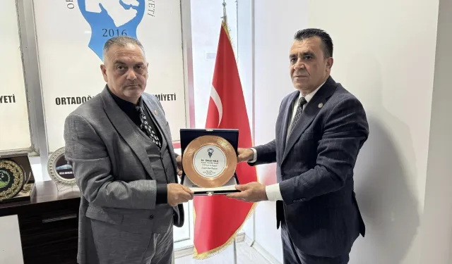 OGC Genel Başkanı Aydın’dan, MZOB Başkanı Kılıç’a Başarı Plaketi